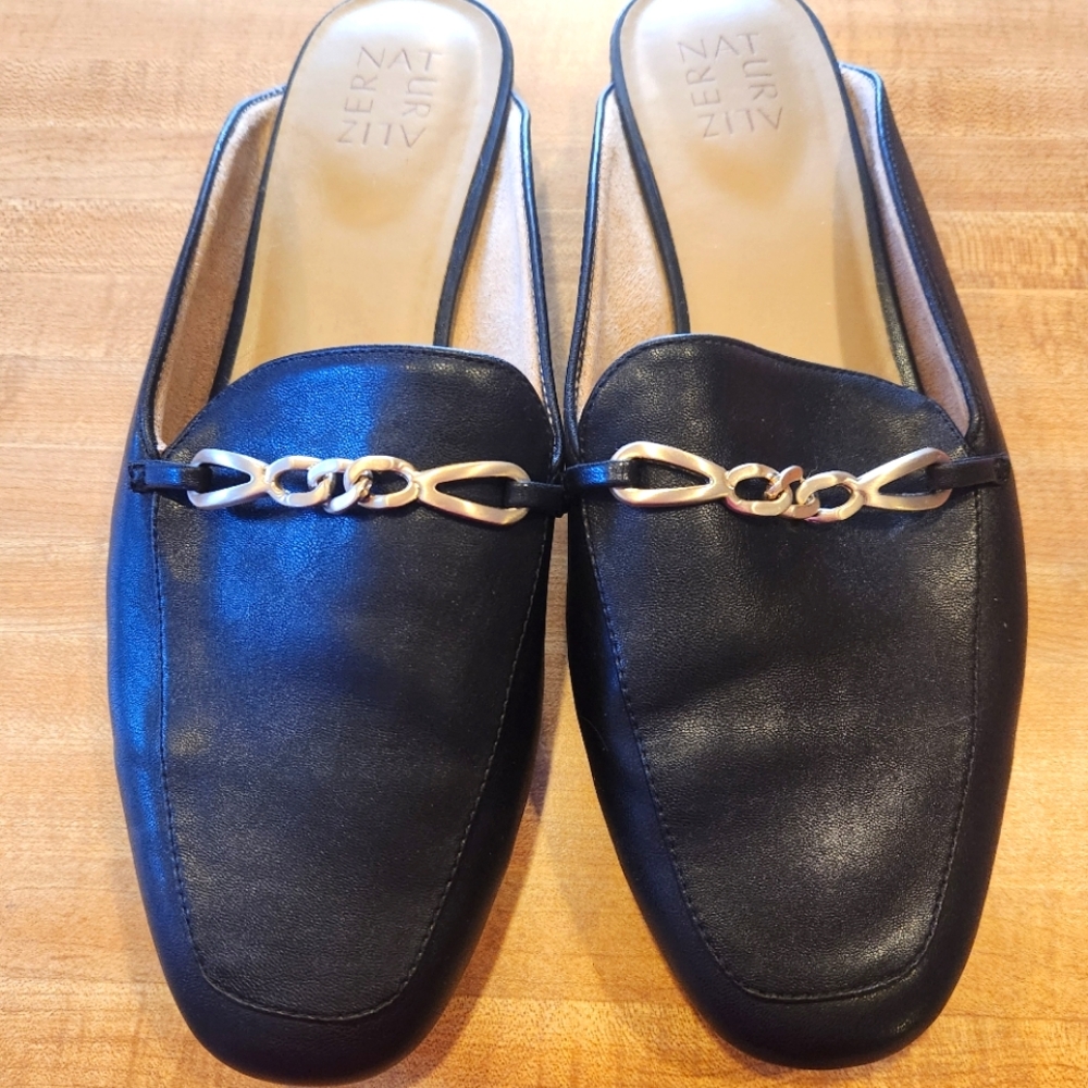 Naturalizer Black Mules Sz 11